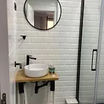 Casual Mardones Konukevi 3*