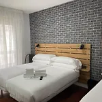 Casual Mardones Konukevi 3*