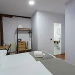 Konukevi Casual Mardones 3*