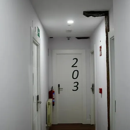 Casual Mardones 招待所 3*