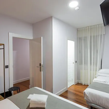 Casual Mardones 招待所 3*